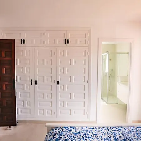 Сasa de vacaciones 4br | Garden, Bbq & 3m Walk | Marbella