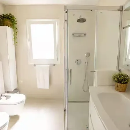 Сasa de vacaciones 4br | Garden, Bbq & 3m Walk |