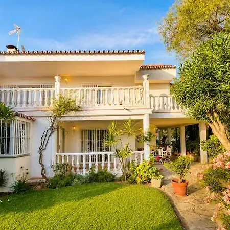 4br | Garden, Bbq & 3m Walk | * Marbella